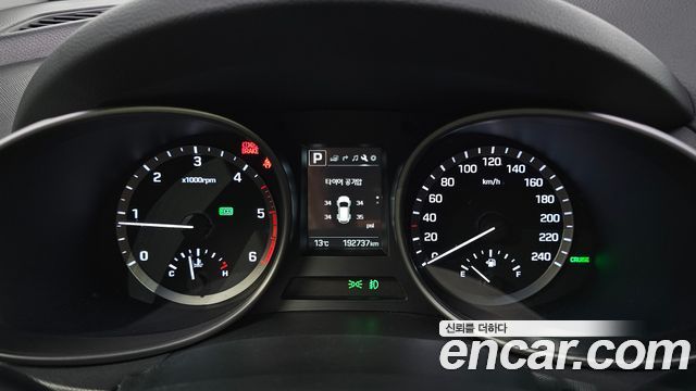 Hyundai Santafe 2016 — photo 8