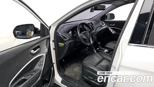 Hyundai Santafe 2016 — photo 10