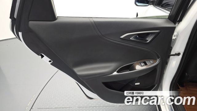 Chevrolet Korea Malibu 2019 — photo 15