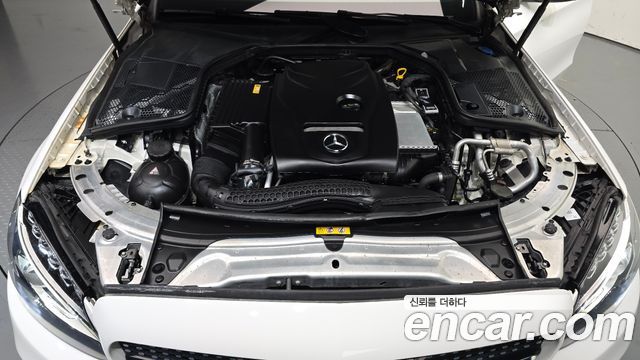 Mercedes-Benz C-Class 2017 — photo 6