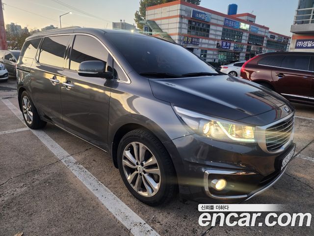 Kia Canival 2017 — photo 6