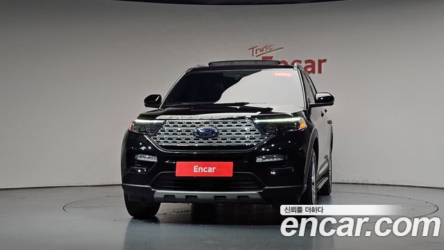 Ford Explorer 2023 — photo 3