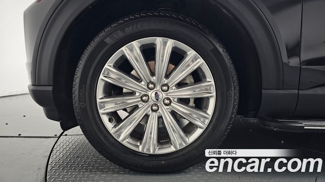 Ford Explorer 2023 — photo 5