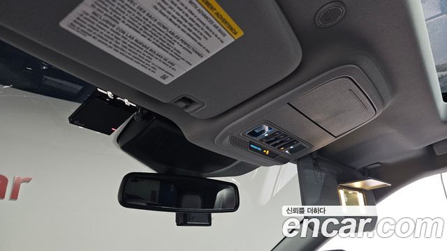 Ford Explorer 2023 — photo 23