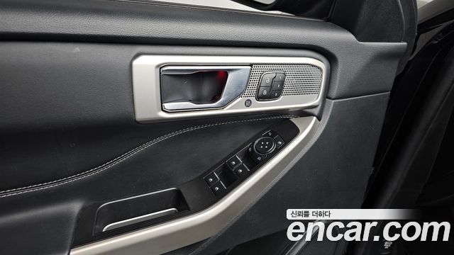 Ford Explorer 2023 — photo 35
