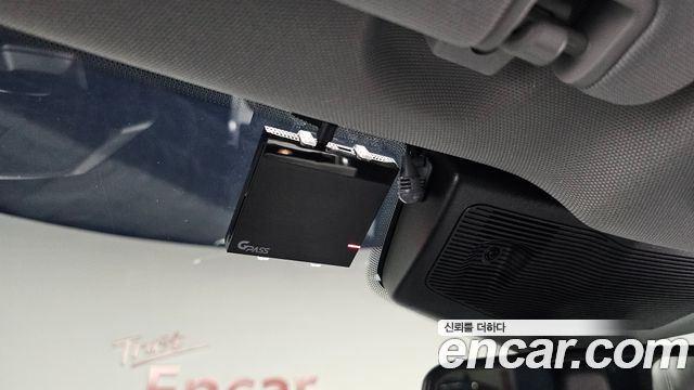 Ford Explorer 2023 — photo 38