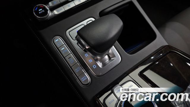 Genesis G90 2021 — photo 12