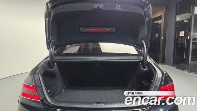 Genesis G90 2021 — photo 26