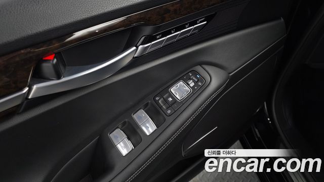 Genesis G90 2021 — photo 27