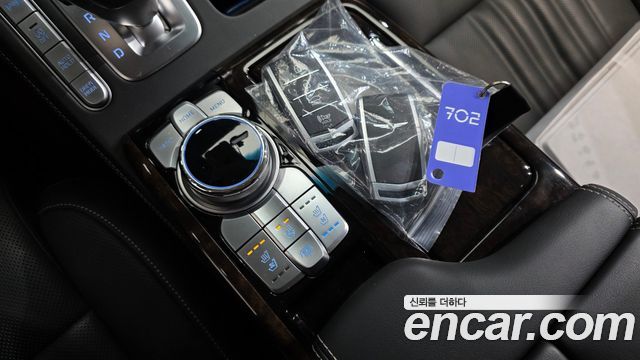 Genesis G90 2021 — photo 30