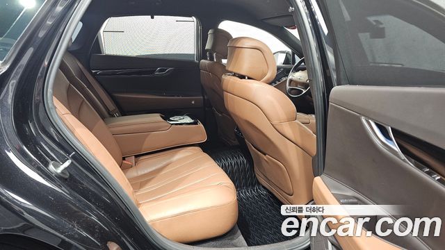 Genesis G80 2022 — photo 12