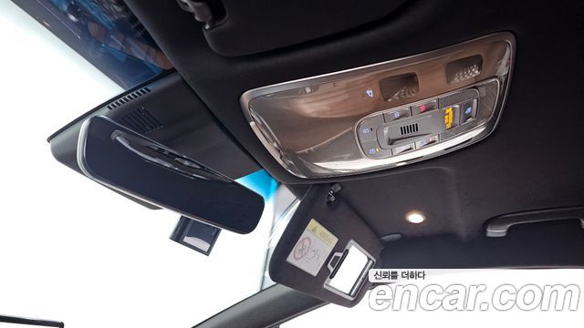 Genesis G80 2022 — photo 18