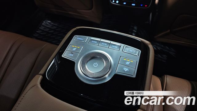 Genesis G80 2022 — photo 19