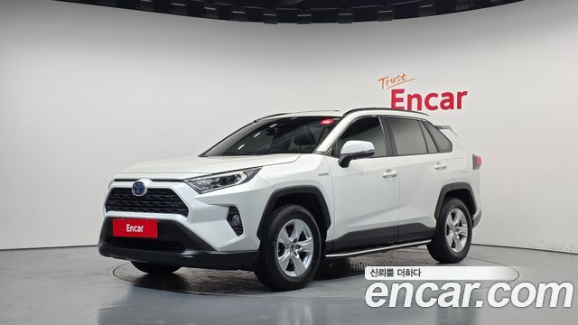 Toyota RAV4 2020 — photo 1