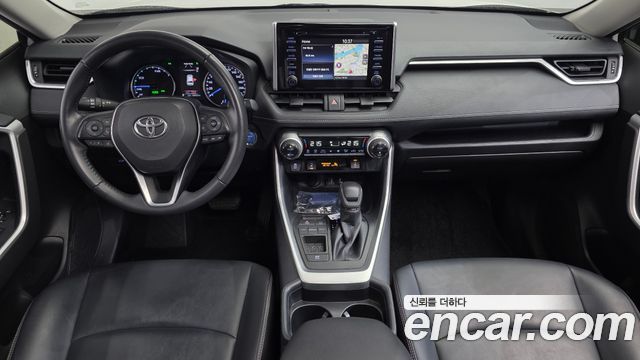 Toyota RAV4 2020 — photo 10