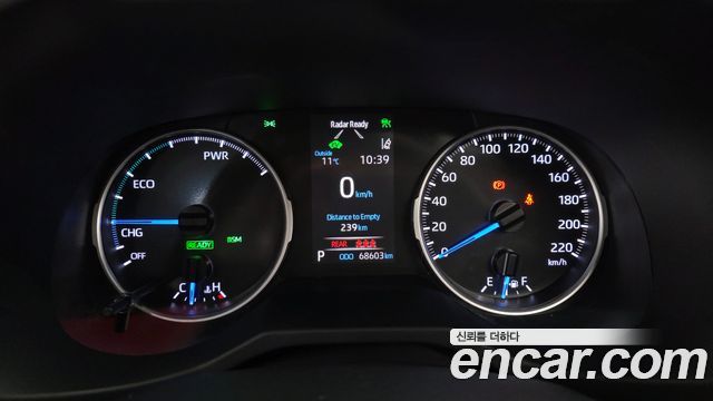 Toyota RAV4 2020 — photo 11
