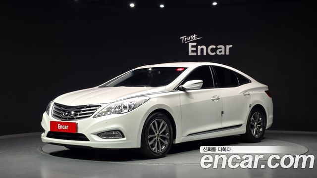 Hyundai Grandeur 2011 — photo 1