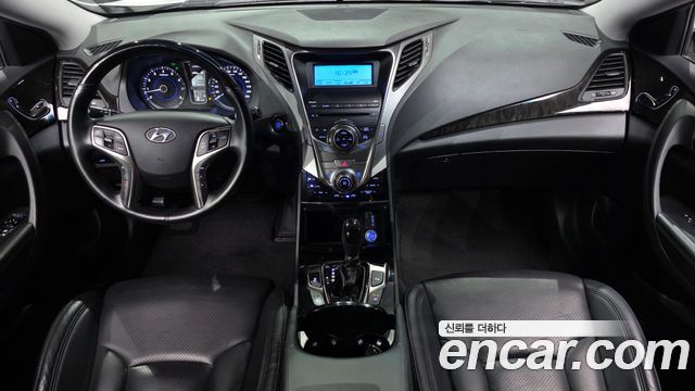 Hyundai Grandeur 2011 — photo 7