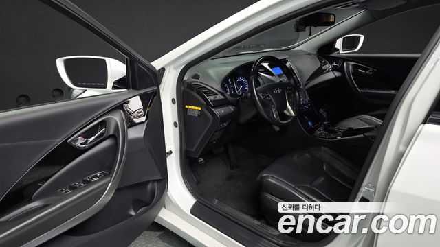 Hyundai Grandeur 2011 — photo 10