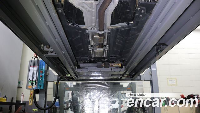 Mercedes-Benz GLB-Class 2023 — photo 19