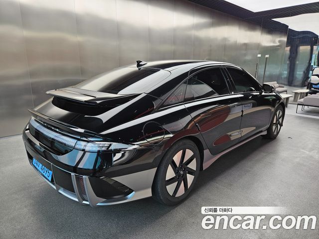 Hyundai Ioniq6 2023 — photo 2