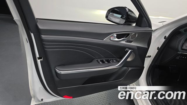 Kia Stinger 2021 — photo 14