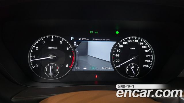 Genesis G90 2019 — photo 8