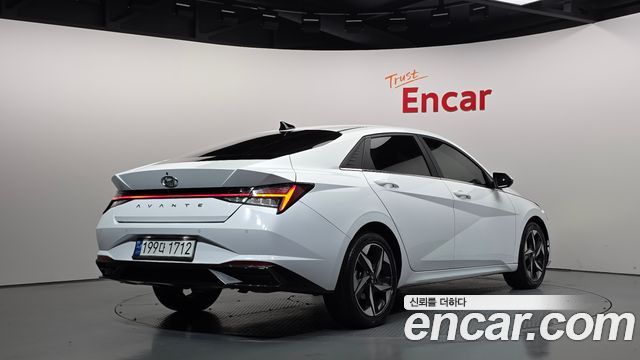 Hyundai AVANTE 2021 — photo 2