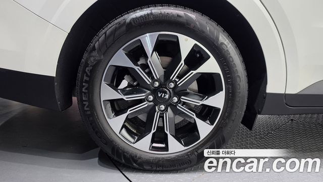 Kia Canival 2021 — photo 5