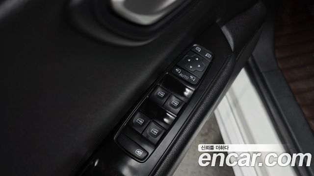 Renault Korea SM6 2017 — photo 12