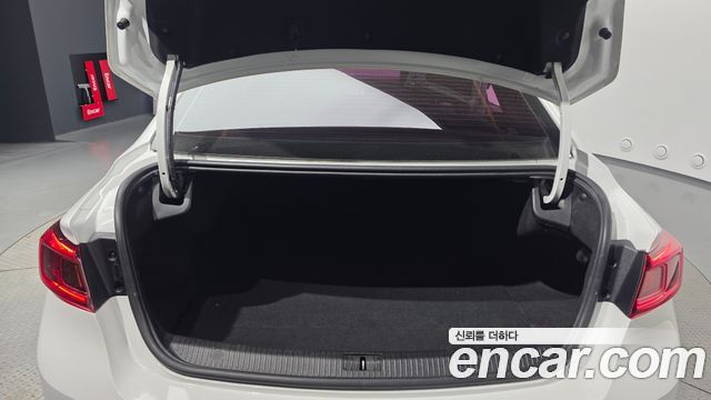 Renault Korea SM6 2017 — photo 20