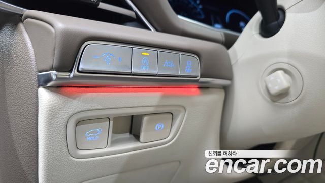 Genesis GV80 2020 — photo 20