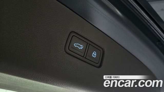 Genesis GV80 2020 — photo 24