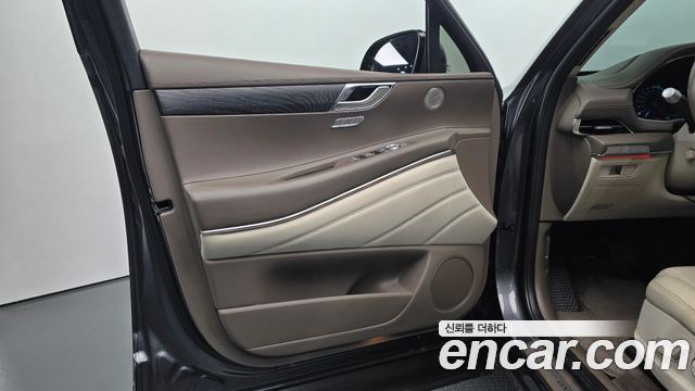 Genesis GV80 2020 — photo 14