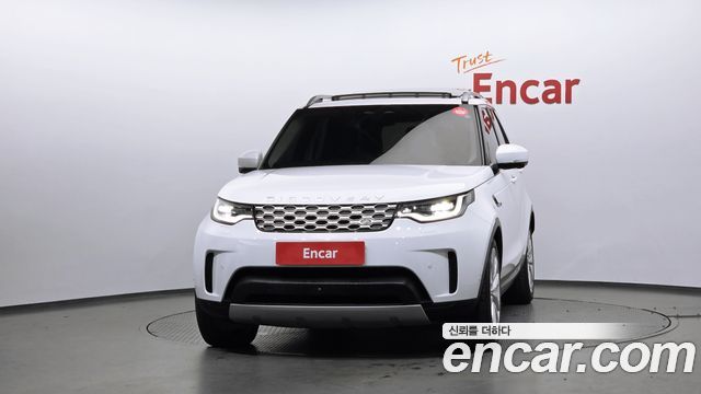 Land Rover Discovery 2022 — photo 3