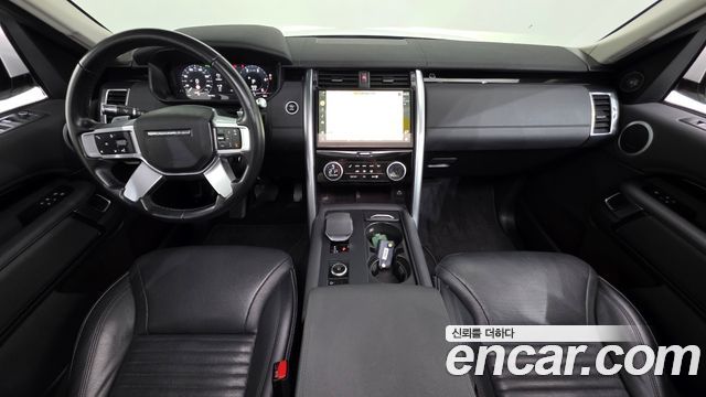 Land Rover Discovery 2022 — photo 7