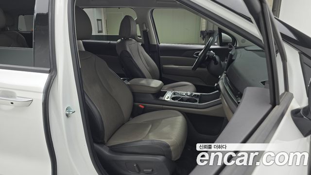 Kia Canival 2025 — photo 10