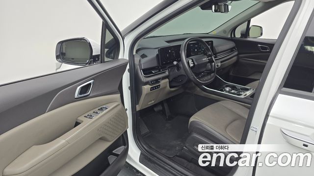 Kia Canival 2025 — photo 11