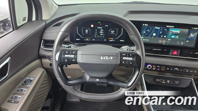 Kia Canival 2025 — photo 13
