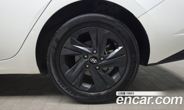 Hyundai AVANTE 2023 — photo 7