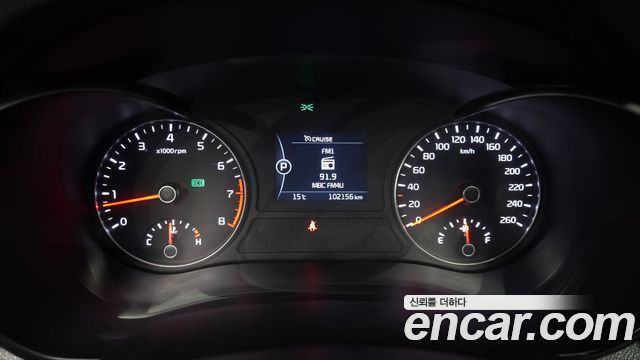 Kia K5 2017 — photo 11