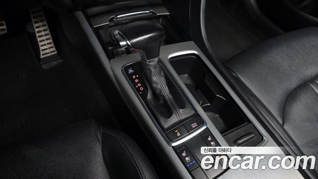 Kia K5 2017 — photo 12