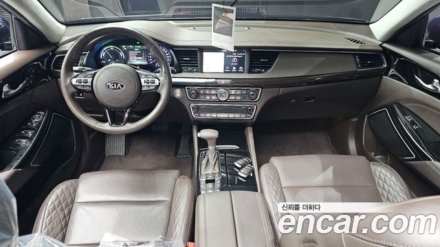 Kia K7 2017 — photo 10