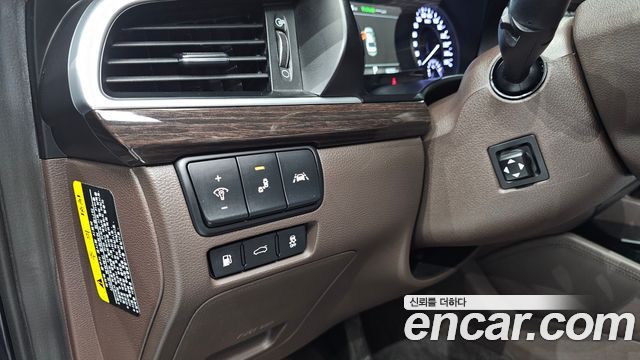 Kia K7 2017 — photo 26