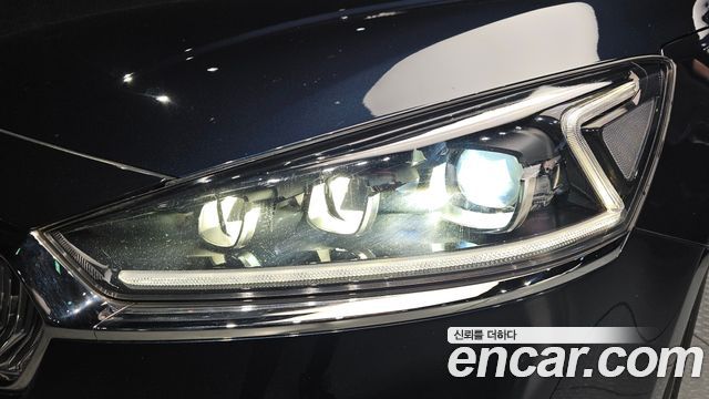 Kia K7 2017 — photo 8