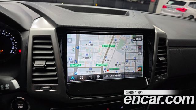 KG Mobility Rexton 2019 — photo 20