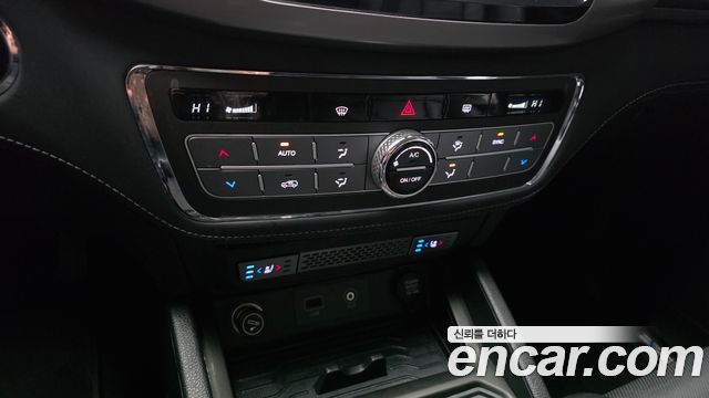 KG Mobility Rexton 2019 — photo 23