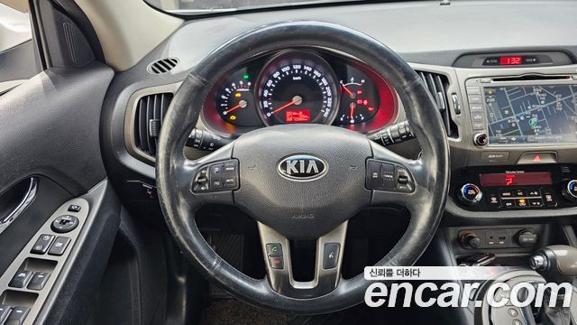 Kia Sportage 2014 — photo 13