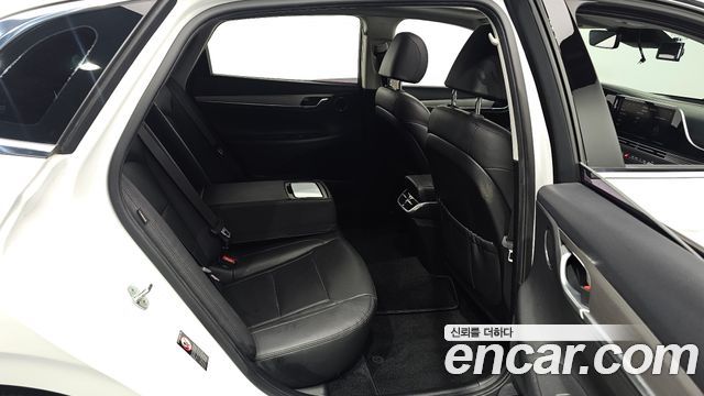Hyundai Grandeur 2021 — photo 17