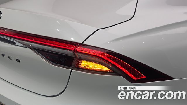 Hyundai Grandeur 2021 — photo 9